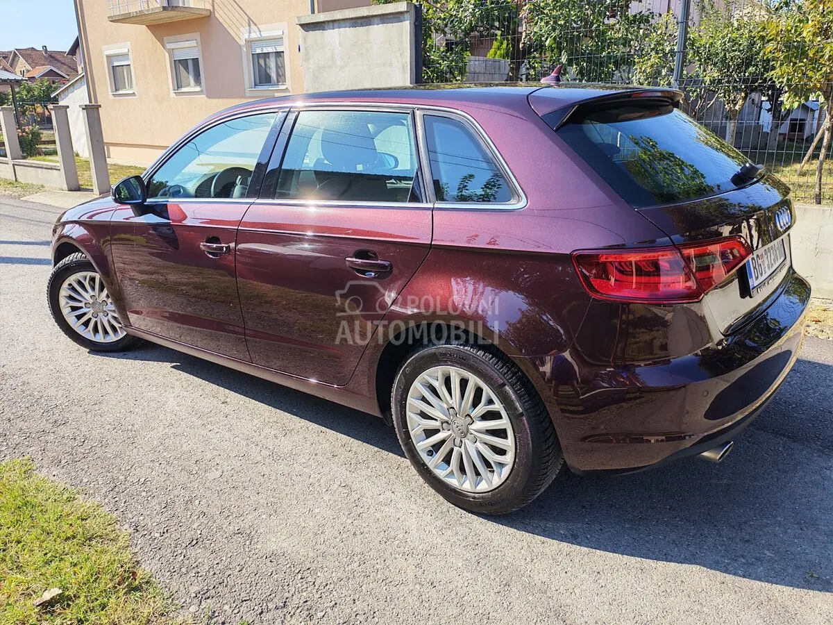Audi A3 2015 photo 4