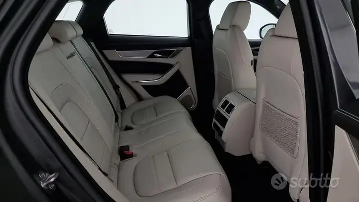 Jaguar F-Pace 2022 photo 5