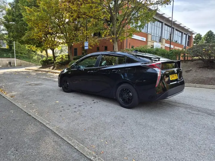 Toyota Prius 2016 photo 5