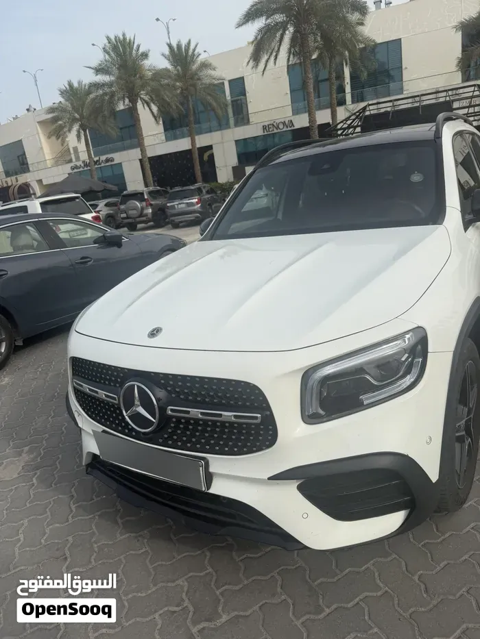 Mercedes-Benz Glb Class 2023 photo 2