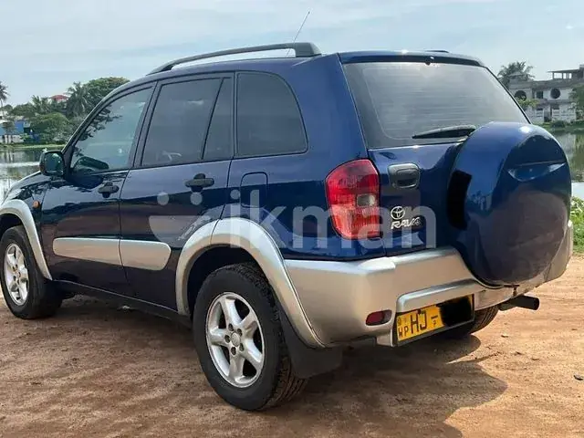 Toyota Rav4 2003 photo 3