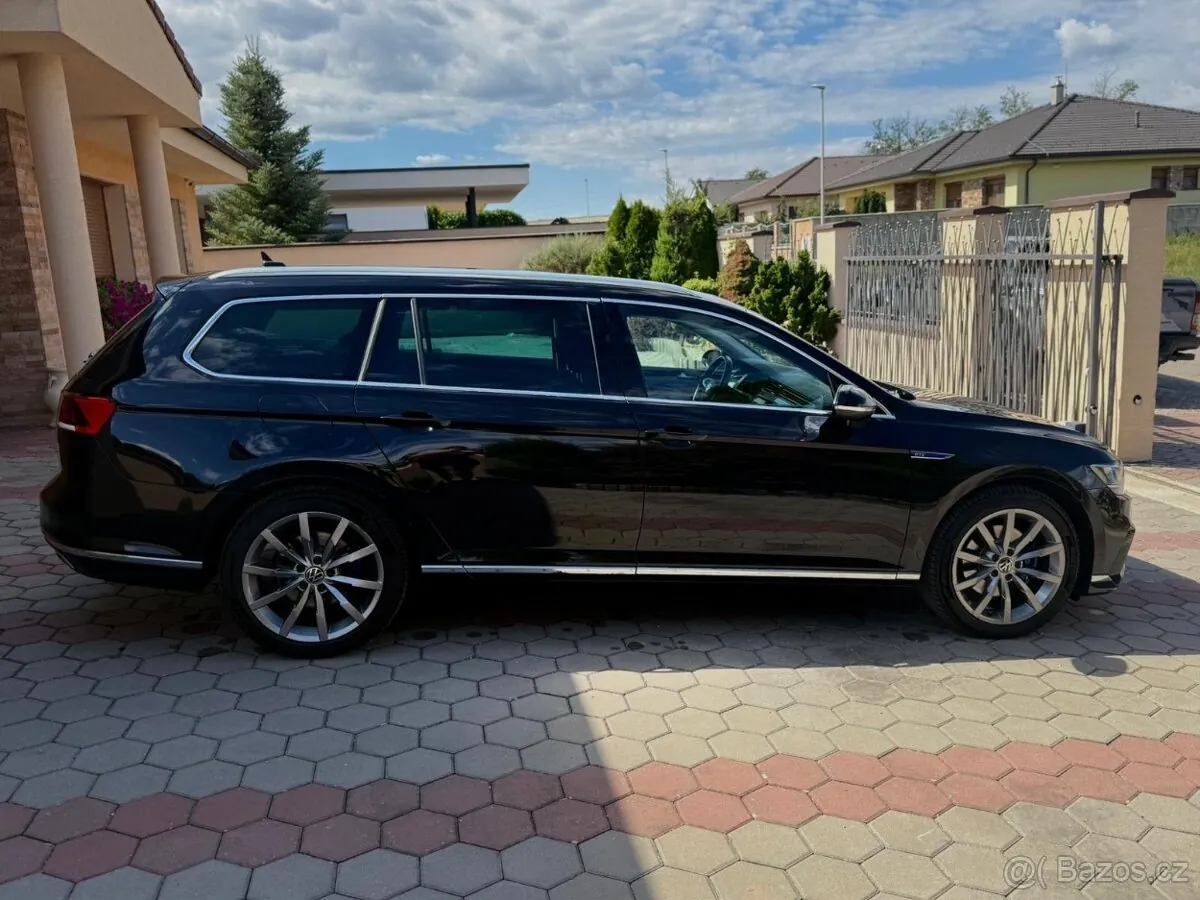 Volkswagen Passat 2021 photo 5