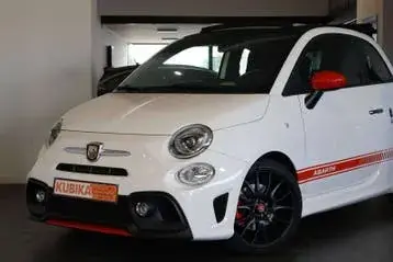 Abarth 595 2022 photo 2