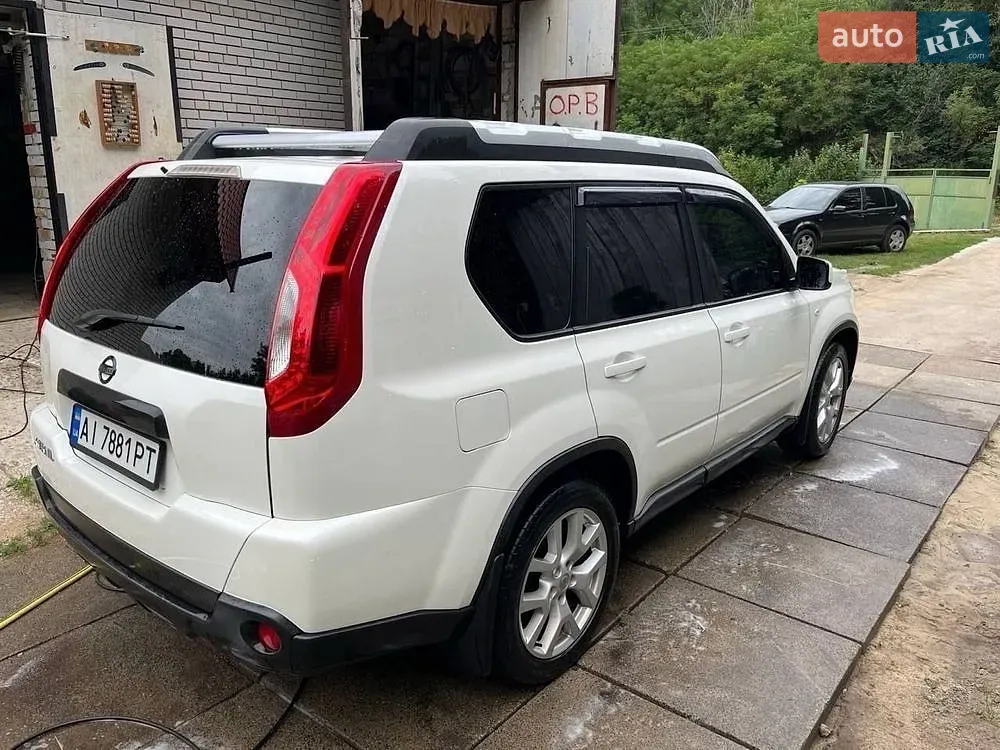 Nissan X-Trail 2012 photo 4
