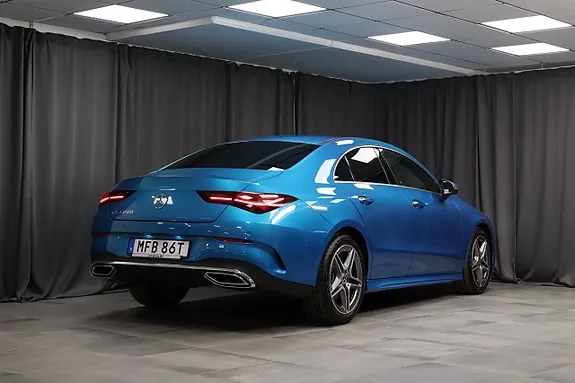 Mercedes-Benz Cla200 2025 photo 2