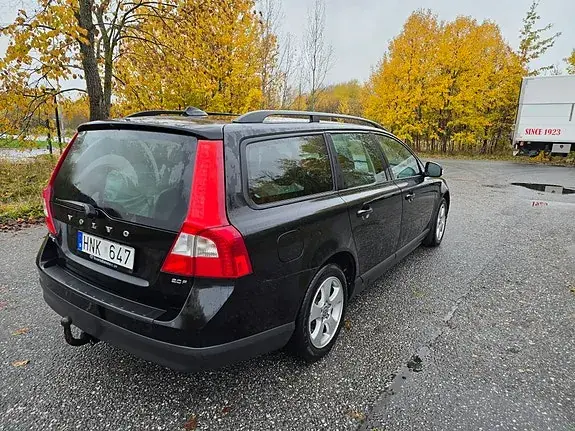 Volvo V70 2009 photo 5