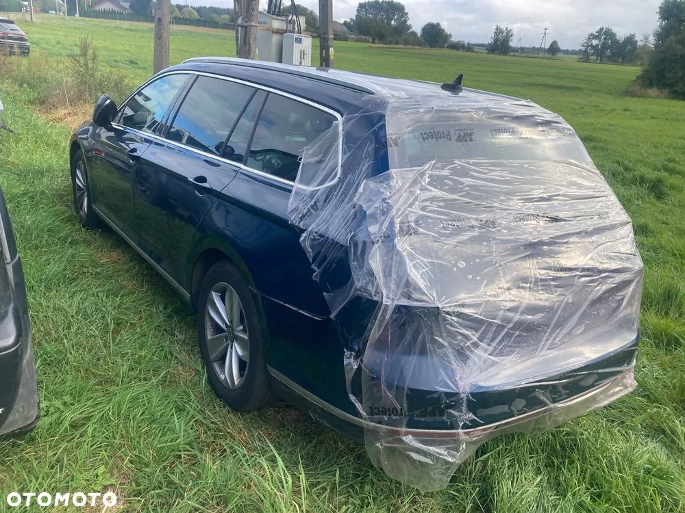 Volkswagen Passat 2023 photo 4