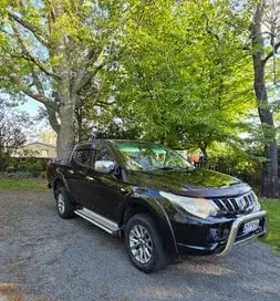 Mitsubishi Triton 2017 photo 2