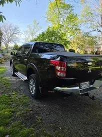 Mitsubishi Triton 2017 photo 5