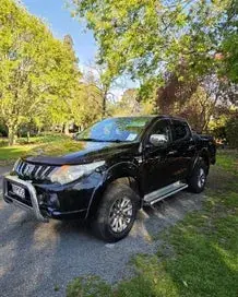 Mitsubishi Triton 2017 photo 4