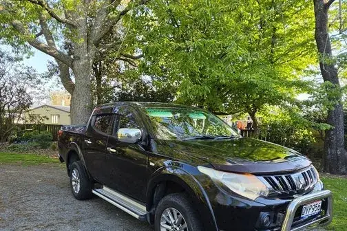 Mitsubishi Triton