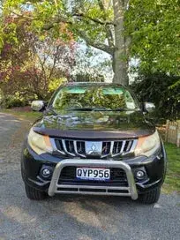 Mitsubishi Triton 2017 photo 3