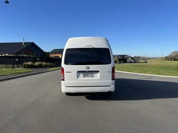 Toyota Hiace 2024 photo 5