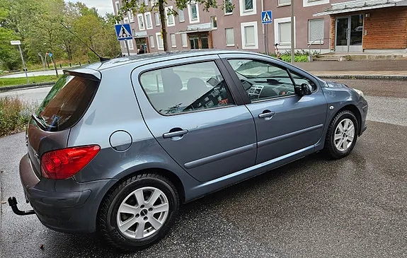Peugeot 307 2008 photo 3