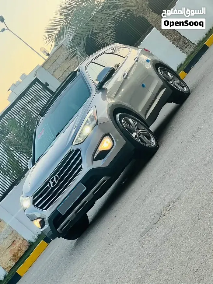 Hyundai Santa Fe 2015 photo 2