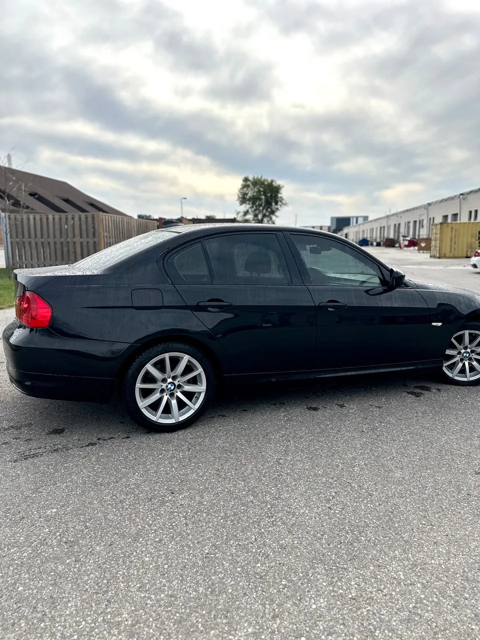 BMW 328I 2009 photo 2