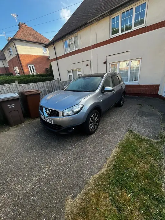 Nissan Qashqai 2011 photo 4
