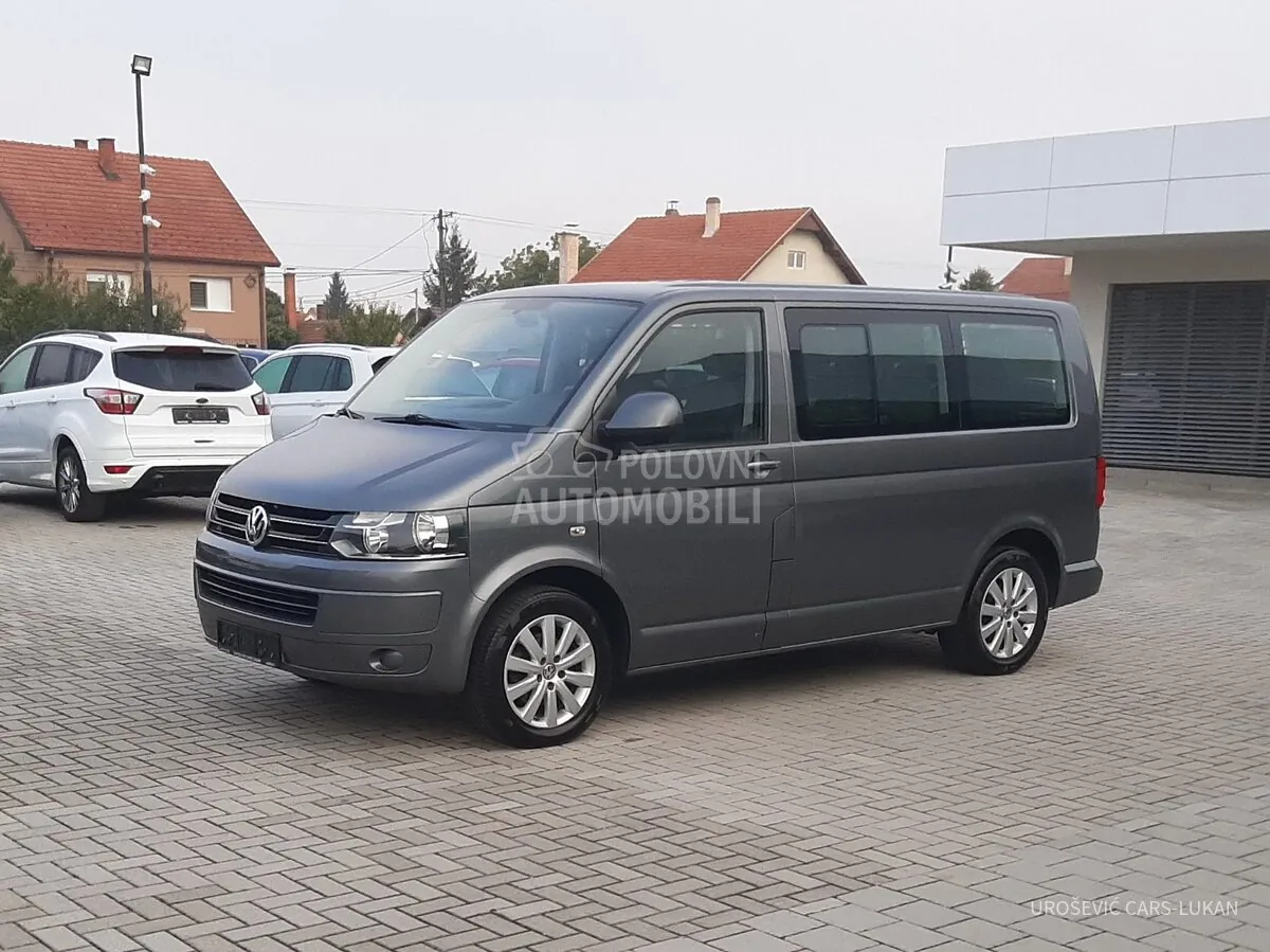 Volkswagen Multivan 2012 photo 5