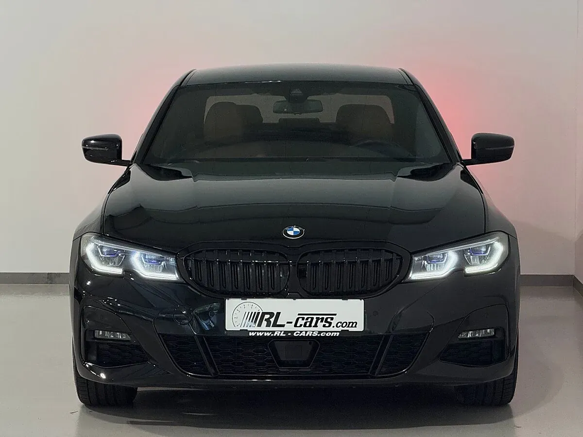 BMW 3 Series 2021 photo 3