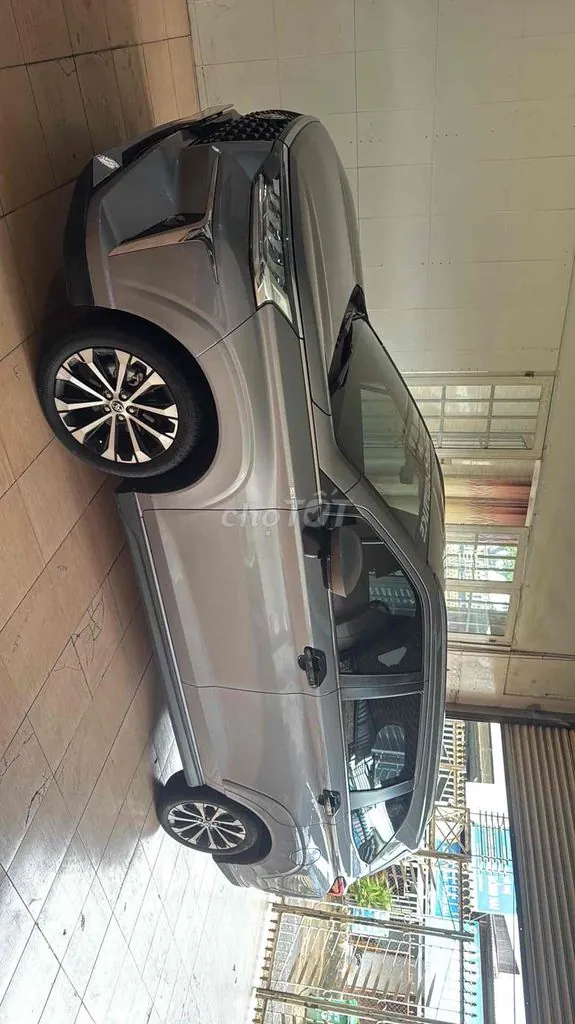 Toyota Veloz Cross 2025 photo 2
