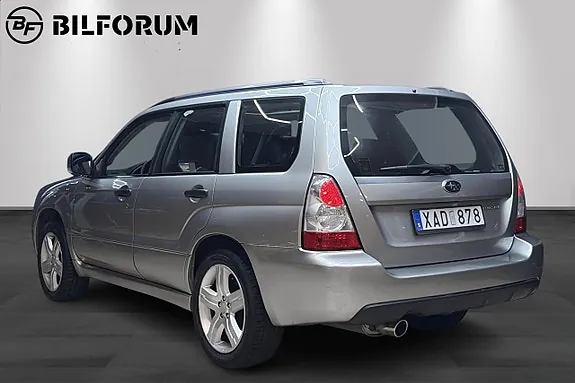 Subaru Forester 2006 photo 4