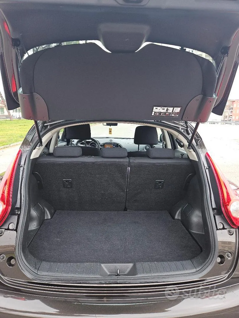 Nissan Juke 2011 photo 5