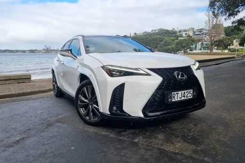Lexus Ux 300H