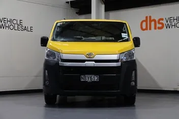 Toyota Hiace 2020 photo 3