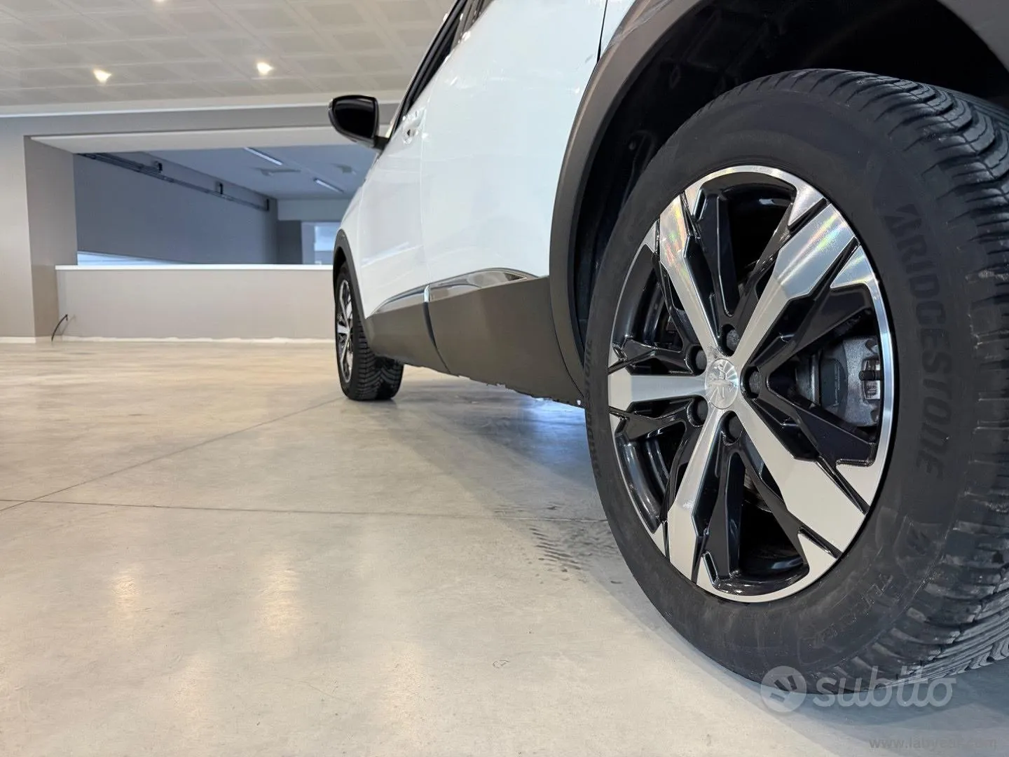 Peugeot 5008 2018 photo 4