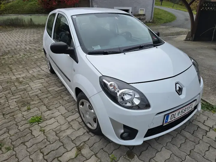 Renault Twingo 2011 photo 3