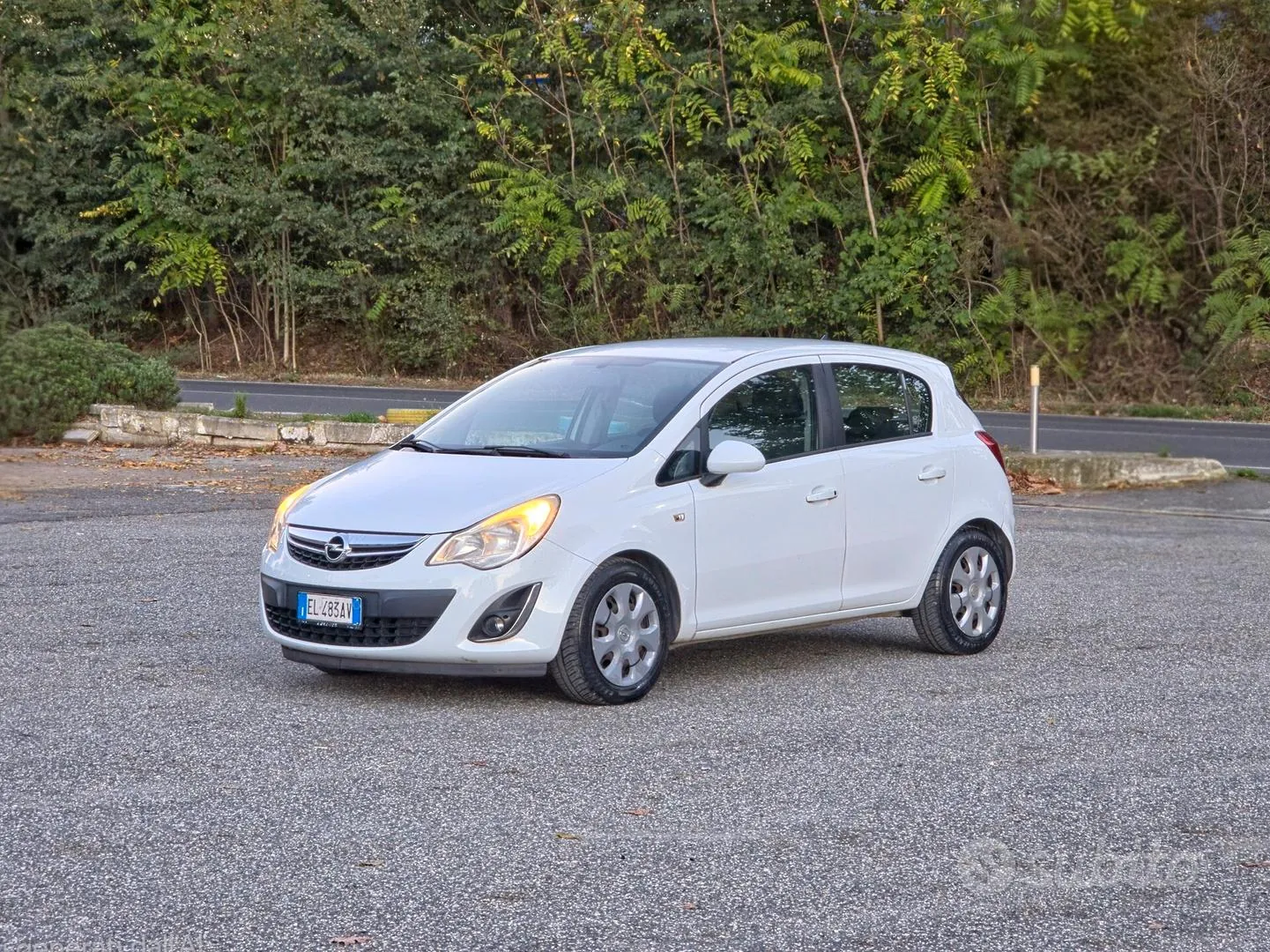 Opel Corsa 2012 photo 3