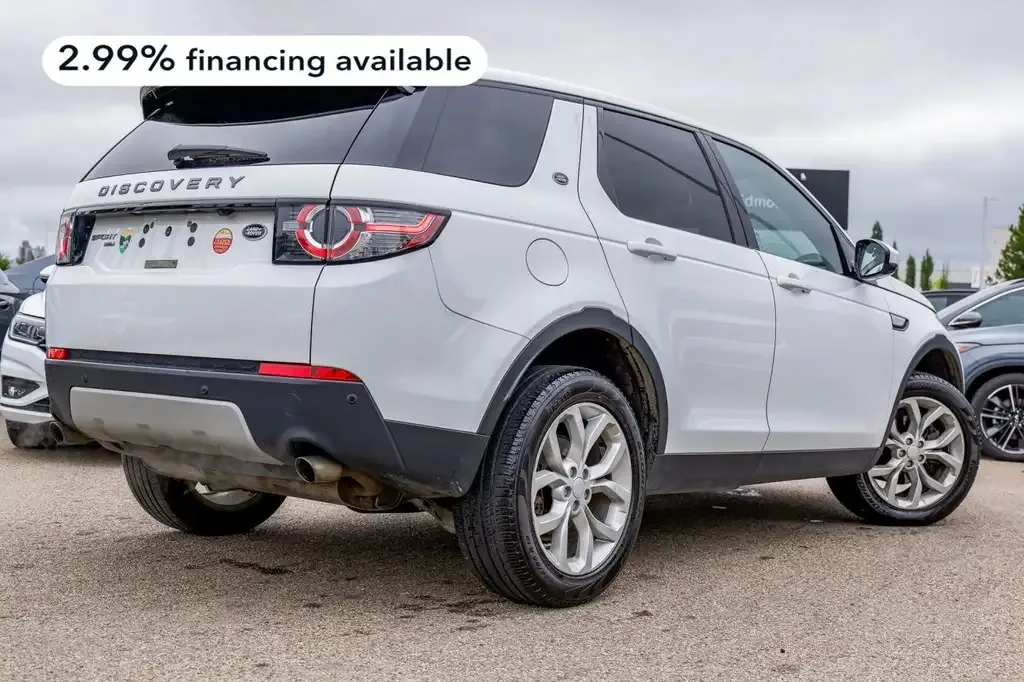 Land Rover Discovery Sport 2017 photo 2
