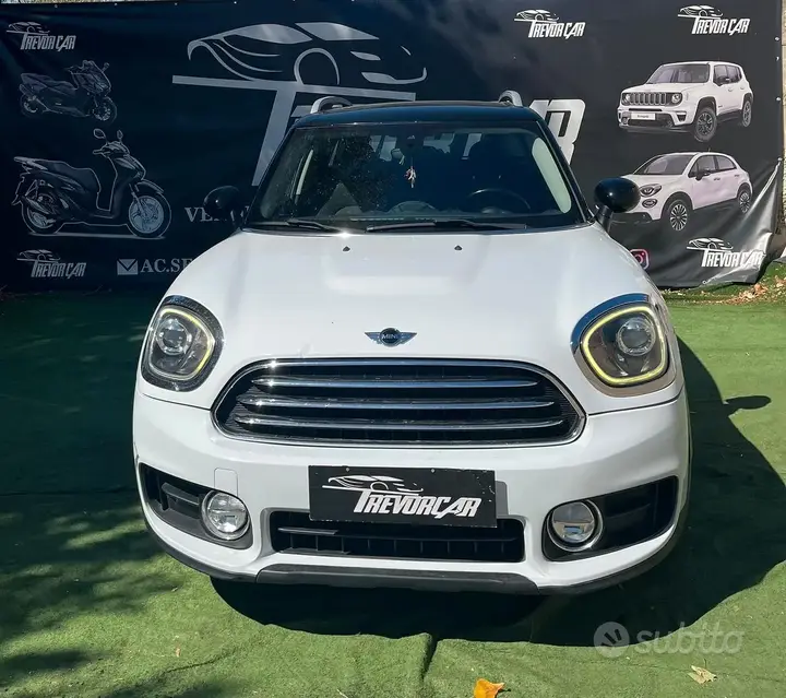Mini Countryman 2018 photo 2