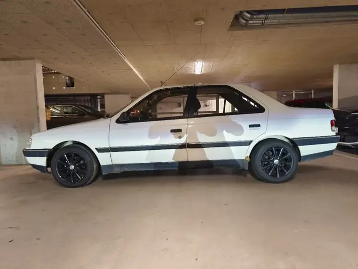 Peugeot 405 1990 photo 3
