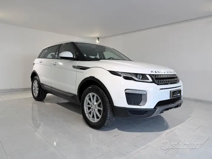 Land Rover Range Rover Evoque 2017 photo 2