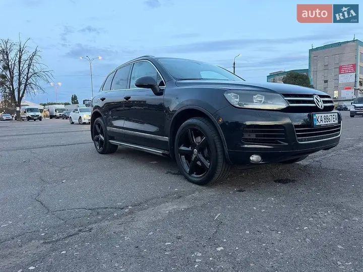 Volkswagen Touareg 2011 photo 3