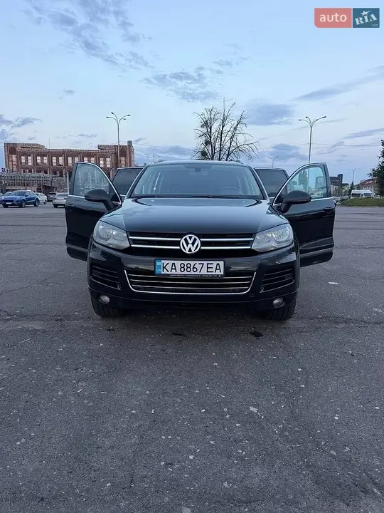 Volkswagen Touareg 2011 photo 4