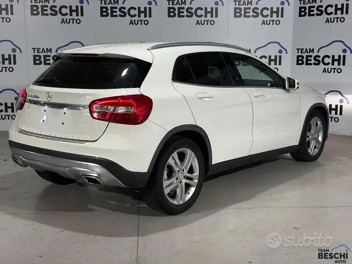 Mercedes-Benz Gla 2015 photo 3