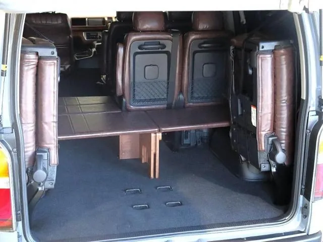 Toyota Hiace 2021 photo 4