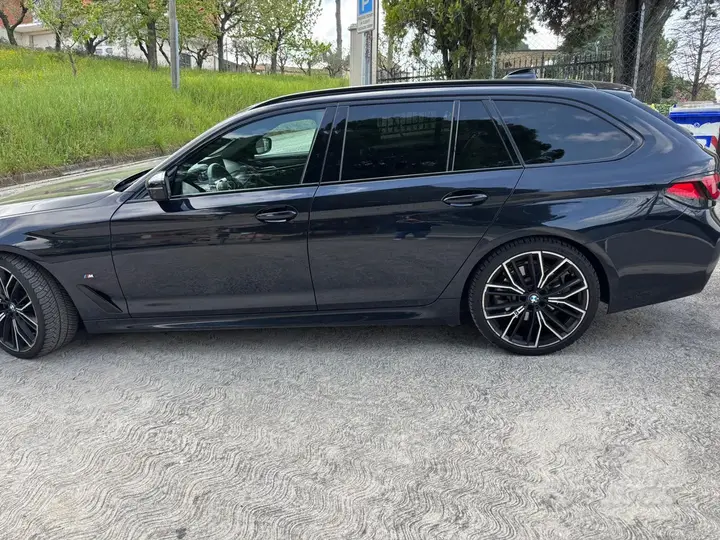 BMW 520D 2022 photo 4