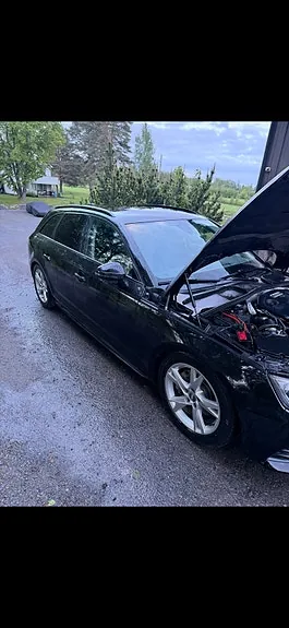 Audi A4 2018 photo 2