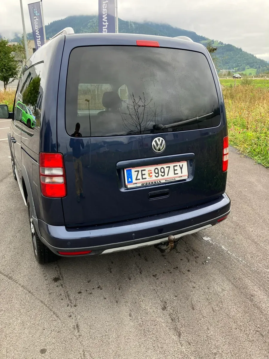 Volkswagen Caddy Cross 2014 photo 2