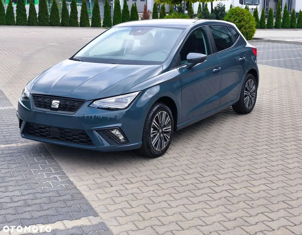 Seat Ibiza 2025 photo 2