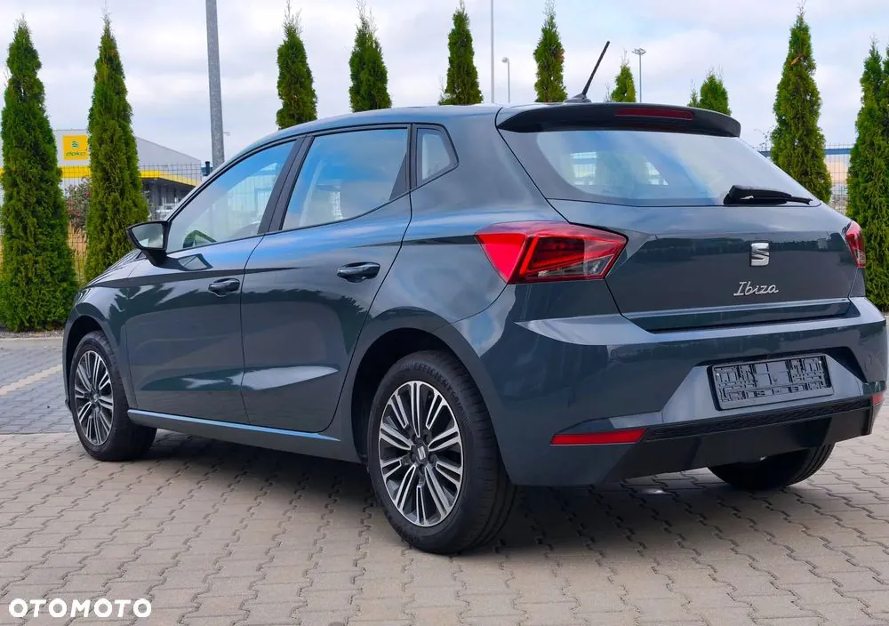 Seat Ibiza 2025 photo 3