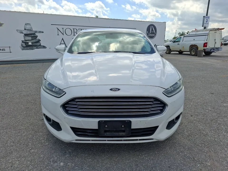Ford Fusion 2014 photo 2