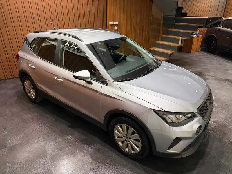 Seat Arona 2024 photo 4
