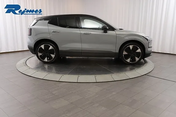 Volvo Ex30 2025 photo 3