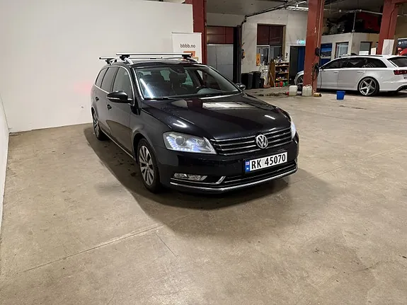 Volkswagen Passat 2012 photo 3