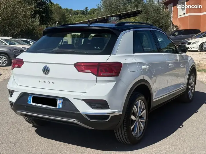 Volkswagen T-Roc 2018 photo 3