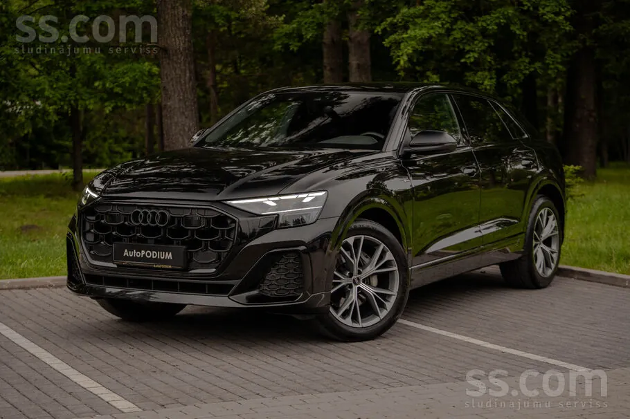 Audi Q8